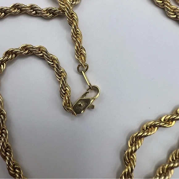 Midcentury Modern Vintage Caroline Rectangles Gold Tone Necklace - Picture 7 of 8